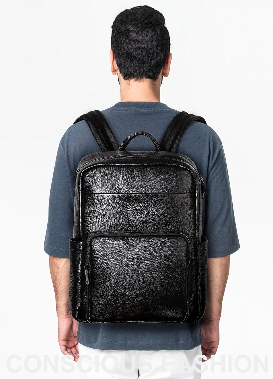 Sac à dos élégant en cuir noir pour homme, un indispensable pour le bureau ou les voyages