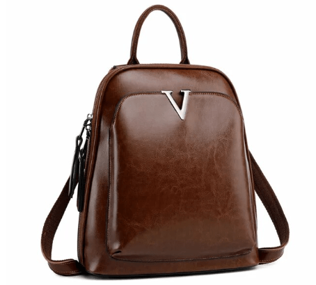 Sac à dos Alba en cuir verni marron vue de dos, présentant ses coutures fines et sa finition impeccable.