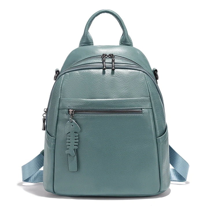 Sac à dos femme en cuir noir élégant, parfait pour le quotidien et les voyages. Accessoire mode chic.