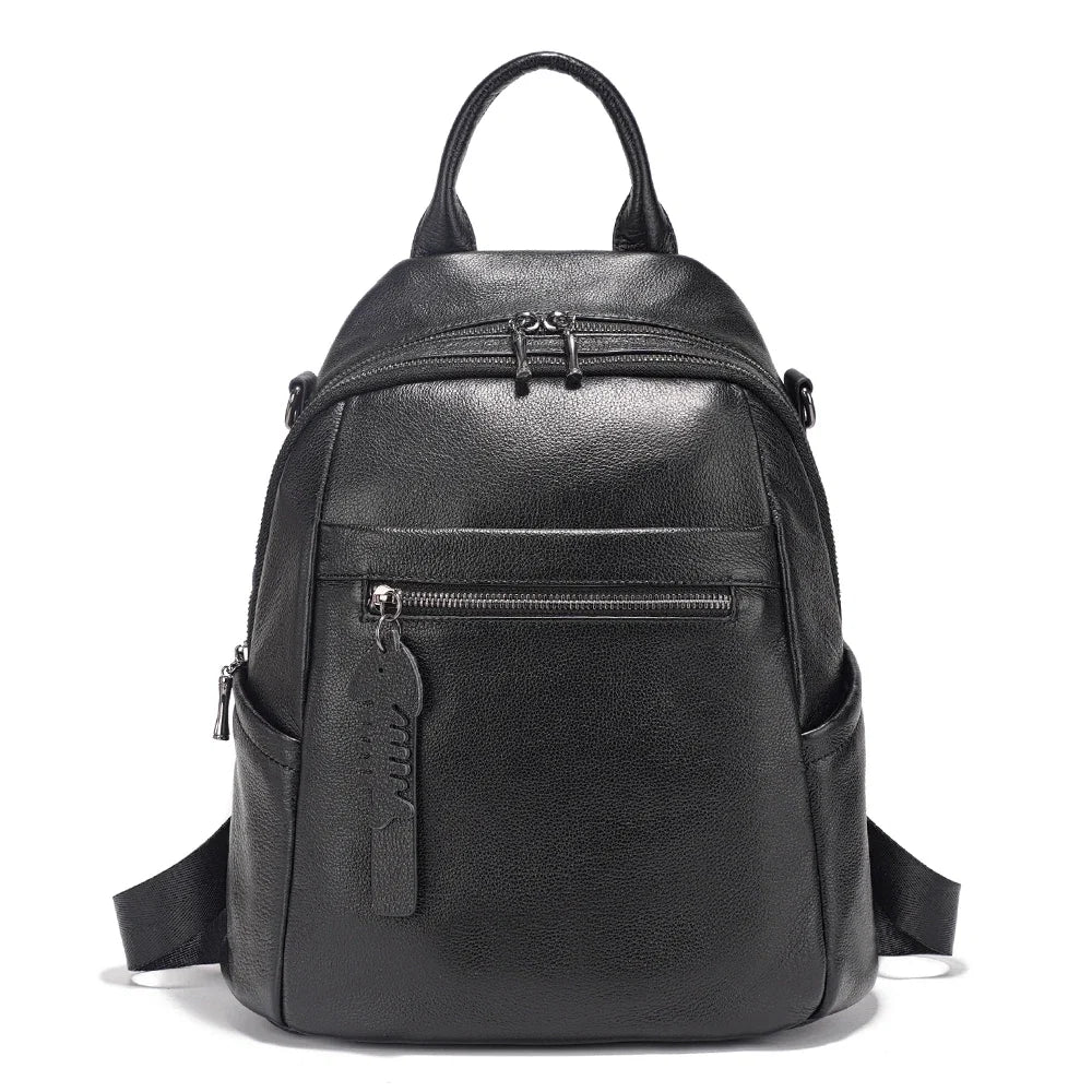 Superbe sac à dos femme en cuir, choix pratique et chic pour les voyages et la vie urbaine.