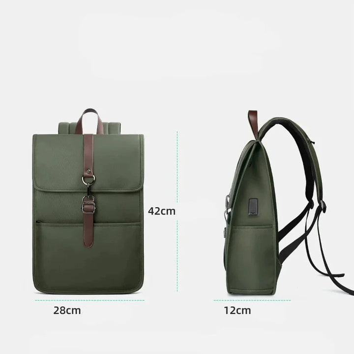 Sac à dos en nylon élégant pour femme, résistant à l'eau, avec compartiment sécurisé pour ordinateur.