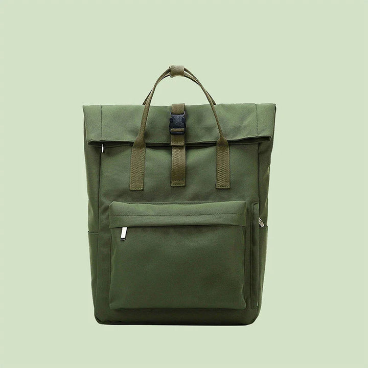 Profil du sac à dos femme en toile claire, montrant sa capacité et son style épuré.