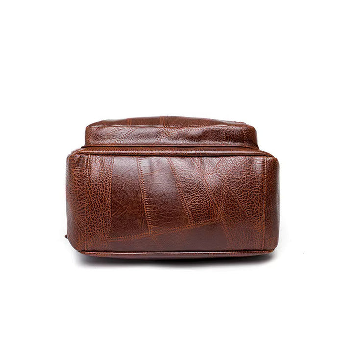 Sac à dos femme noir, design épuré, très sécurisé, pour une utilisation quotidienne ou en voyage.