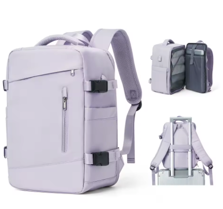 Sac à dos femme porté, élégant et pratique pour le voyage ou le quotidien en ville.