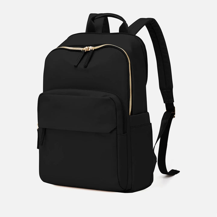 Accessoire femme moderne : sac à dos Plume rose, chic et pratique pour un look quotidien.