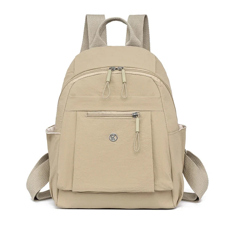 Sac à dos femme stylé et pratique, parfait pour organiser vos essentiels quotidiens.