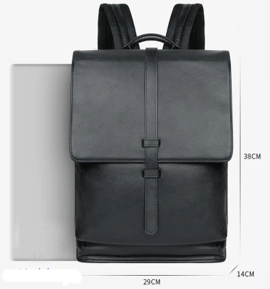 Sac à dos en cuir noir, parfait pour homme, transport d'ordinateur 14 pouces, design urbain et chic.
