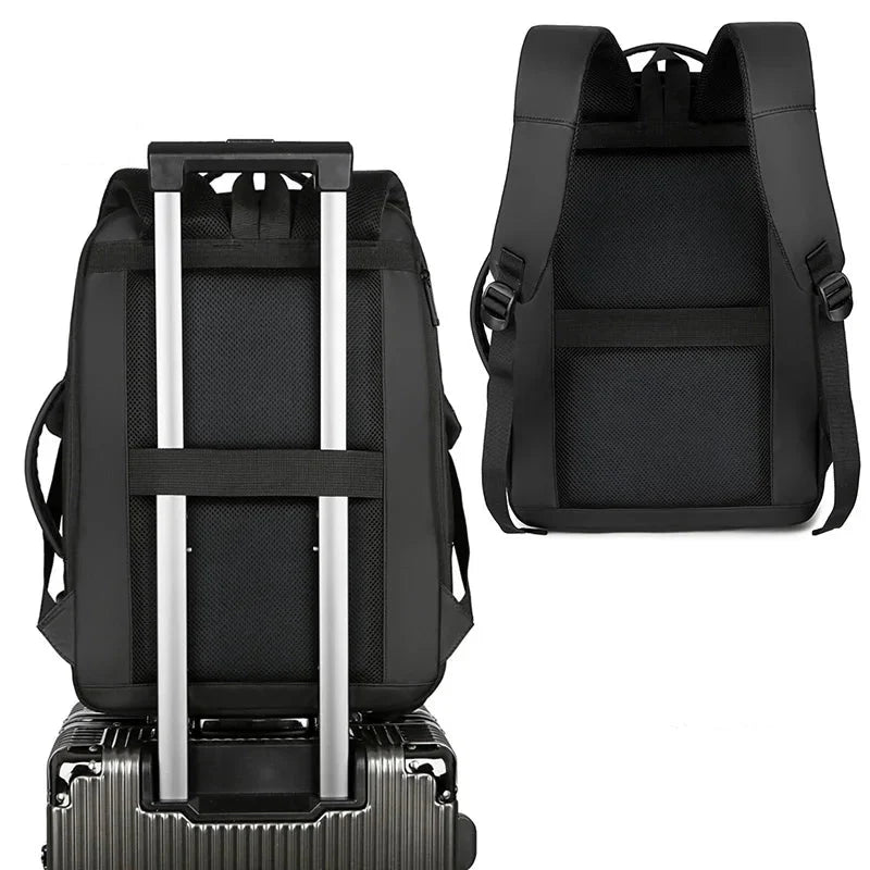 Sac à dos homme professionnel, couleur foncée, avec multiples poches pour organisation facile.