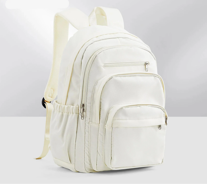 Sac à dos lycée robuste en nylon, bretelles ajustables rembourrées pour un confort optimal, idéal pour transporter des fournitures.