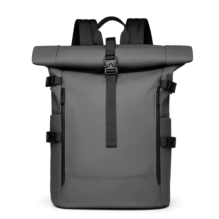 Sac à dos roll top vert imperméable, parfait pour la randonnée et l'usage urbain, bagage cabine pratique.