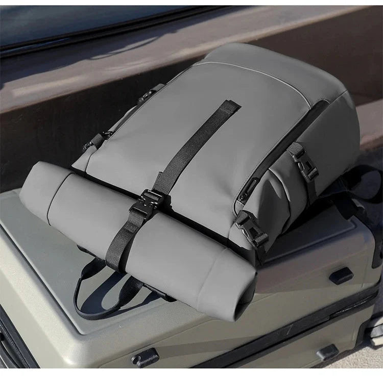 Sac à dos roll top imperméable unisexe, parfait pour la randonnée et le voyage, compatible bagage cabine.