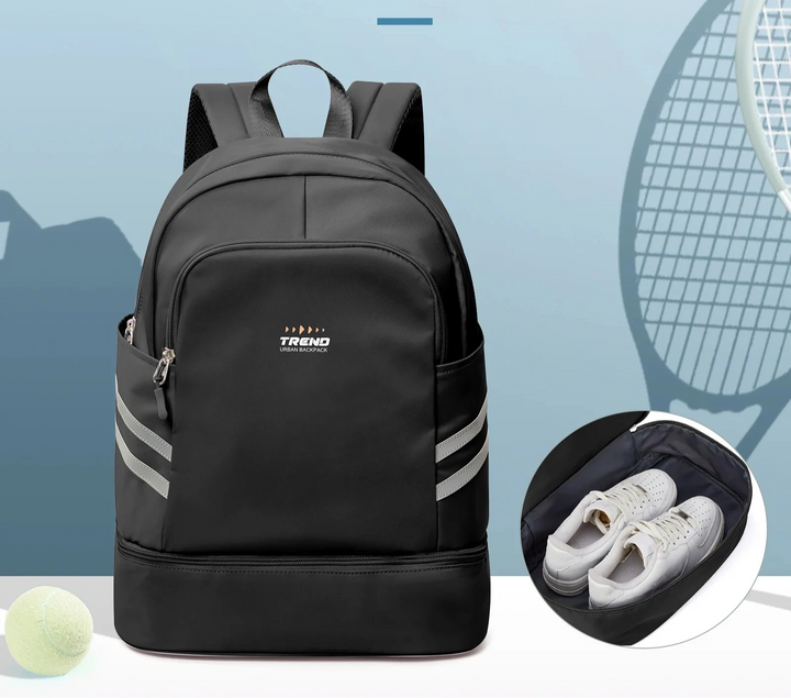 Sac à dos femme compact et imperméable, facile à plier pour un rangement ou transport aisé.