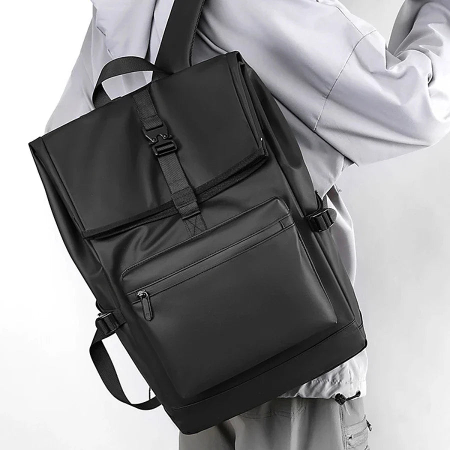 Sac à dos unisexe polyvalent et imperméable, style urbain idéal pour étudiants, professionnels et voyageurs.