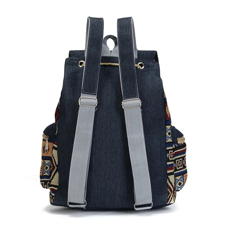 Sac à dos femme, mélange vintage et bohème. Parfait pour étudiantes ou baroudeuses, style ethnique affirmé.