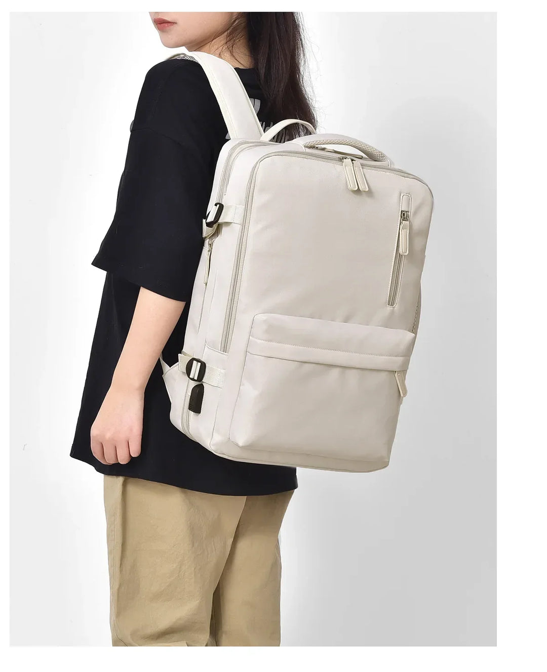 Sac à dos femme voyage avec compartiments, extensible, idéal bagage à main pour city trip.