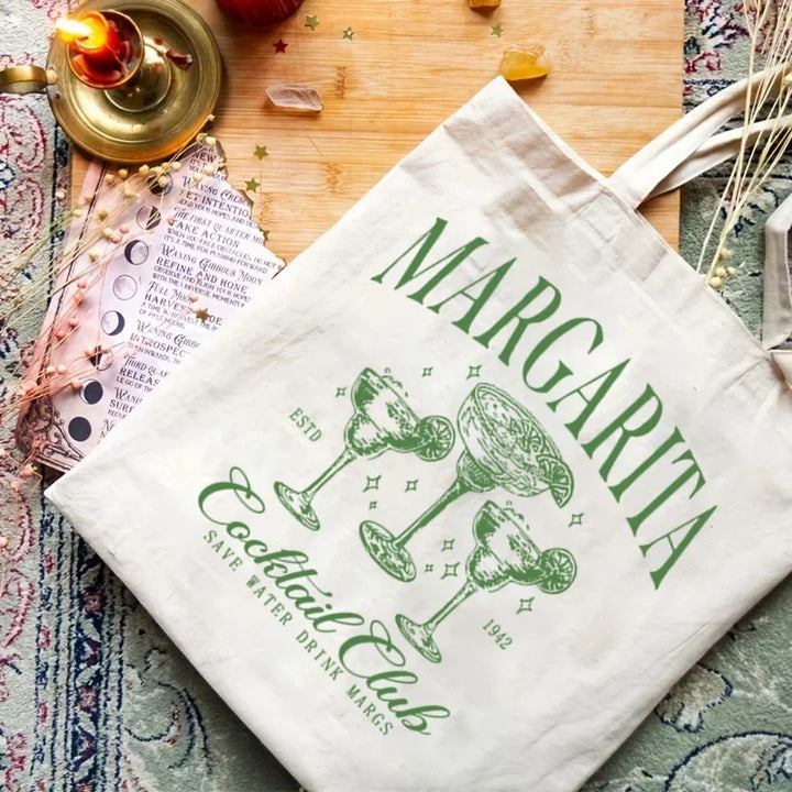 Accessoire mode femme: sac fourre-tout original imprimé cocktails. Parfait pour l'été et vos sorties décontractées.