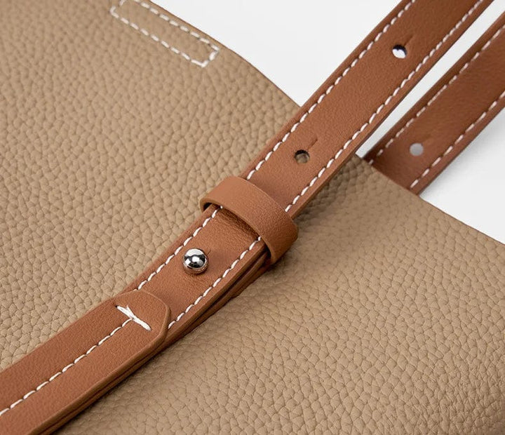 Sac fourre-tout élégant en cuir pour femme, fermoir discret, look sophistiqué