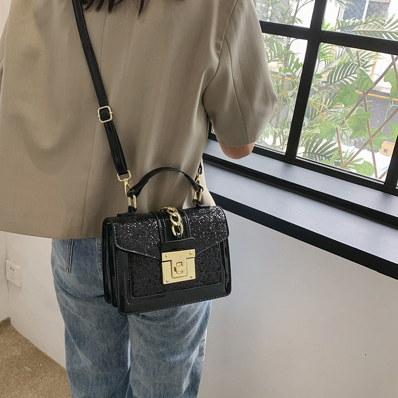 Sac de soirée pailleté pour femme, sac à main carré en cuir PU, bandoulière ajustable, accessoire tendance.