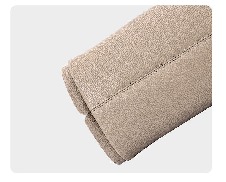 Sac à main pour femmes avec bandoulière, en cuir chic. Un accessoire de mode pratique et polyvalent.