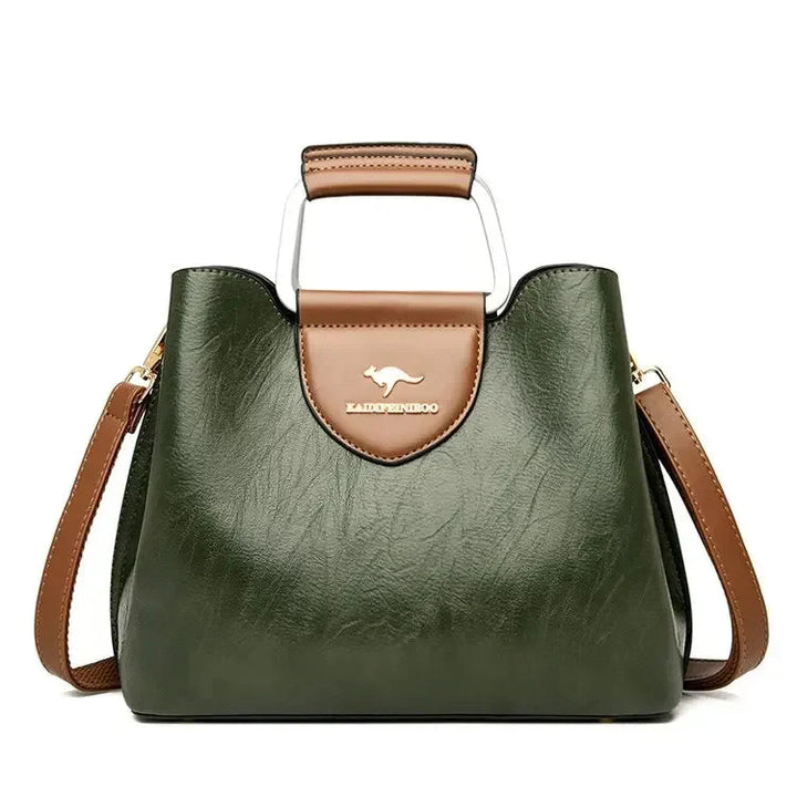 Sac cuir femme, aspect structuré, parfait pour transporter vos essentiels avec style et élégance.