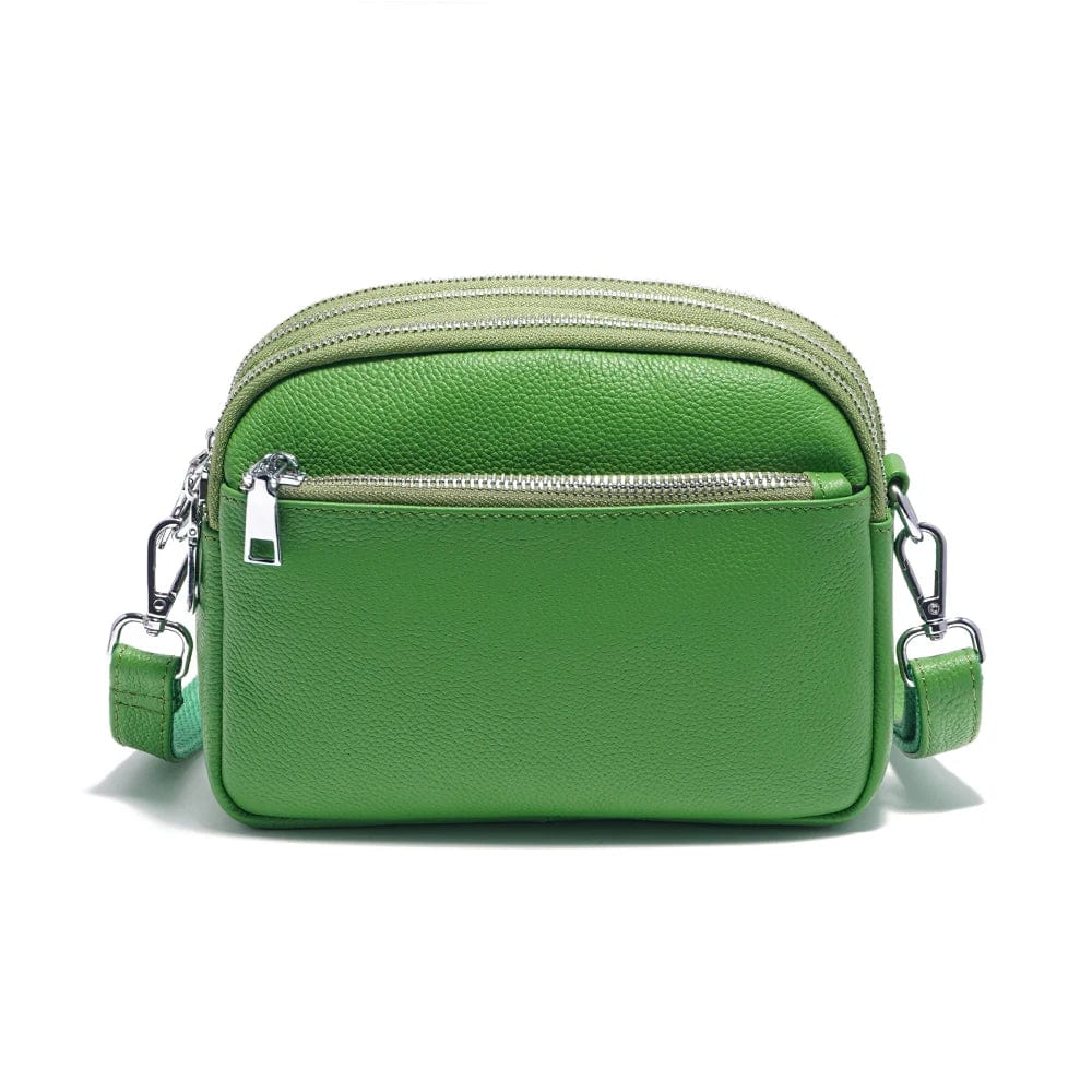 Sac bandoulière femme en cuir, couleur crème, design minimaliste, un accessoire intemporel et polyvalent.