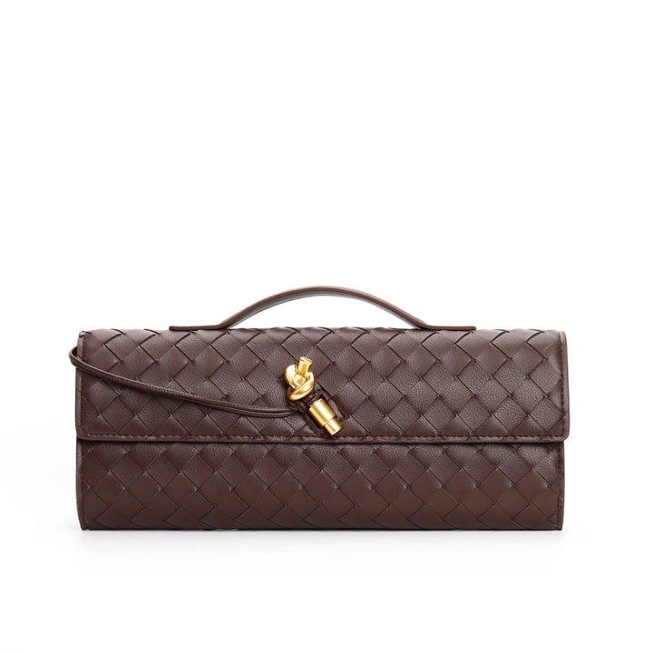 Sacoche femme en cuir tressé, allie style, durabilité et un design élégant.