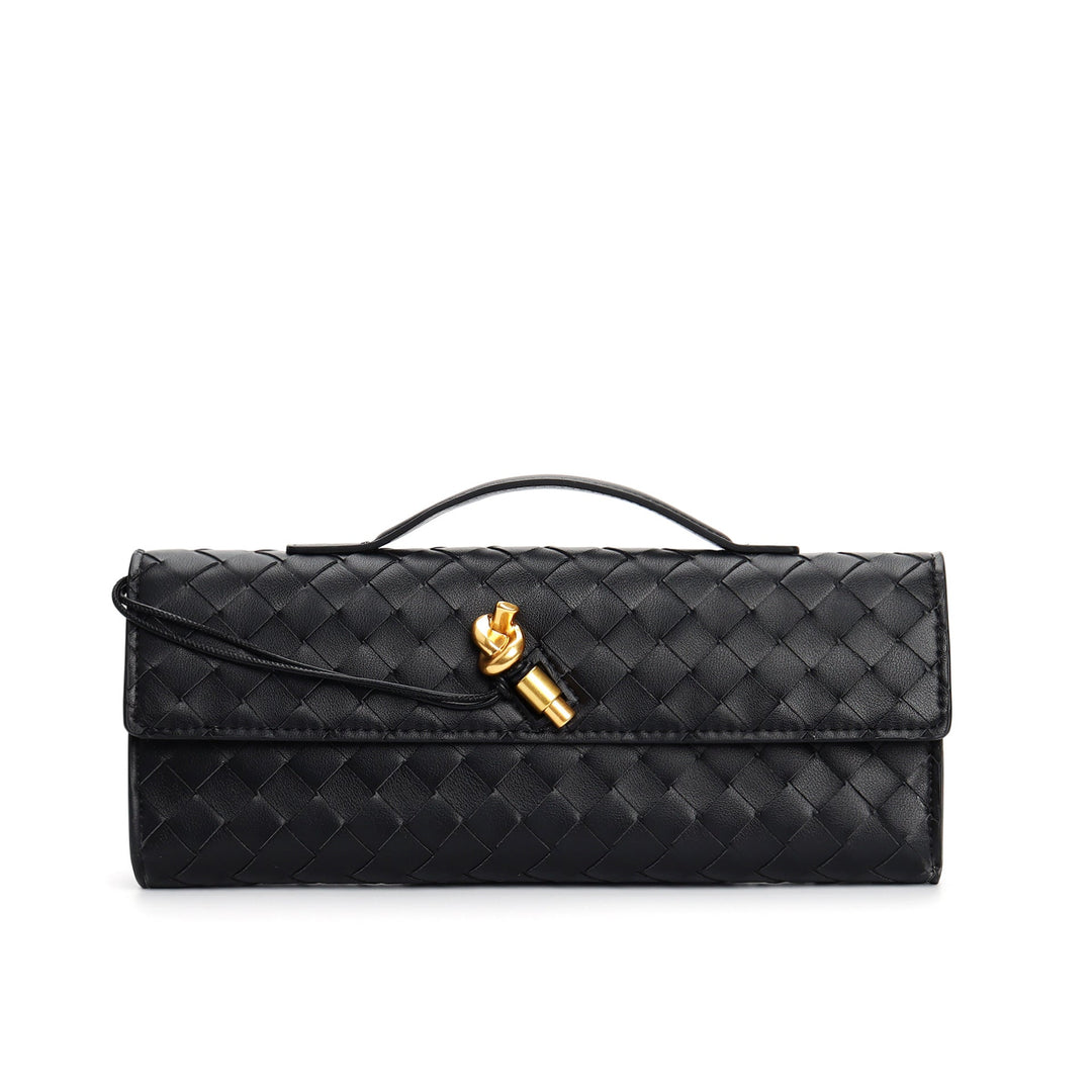 Sac à main élégant en cuir tressé pour femme, polyvalent pour ville et soirées chics.