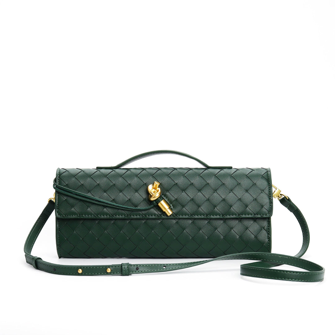 Sacoche tressée en cuir pour femme, accessoire de mode élégant avec un design unique.