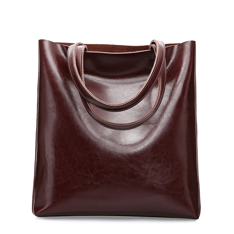 Sac à main femme en cuir, style vintage et sophistiqué, accessoire de mode tendance.