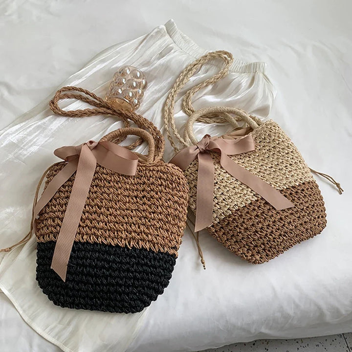 Sac en paille tressée à la main pour femme, accessoire bohème chic parfait pour la plage ou la ville.