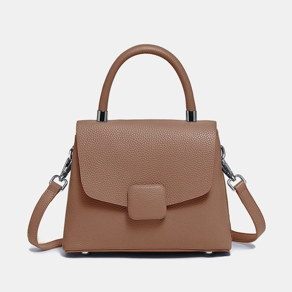 Sac en cuir raffiné pour femme, couleur marron, avec bandoulière réglable, un incontournable mode.