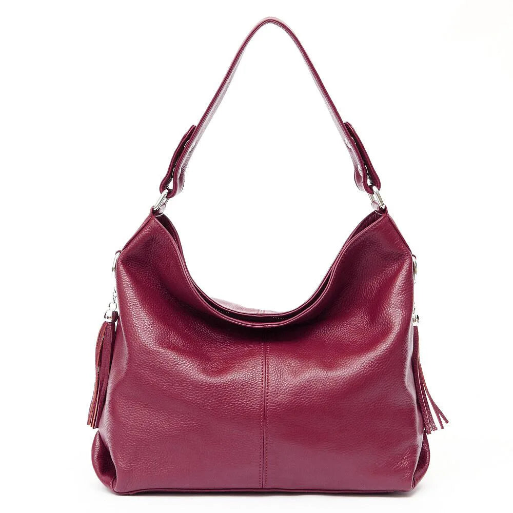 Sac à main femme spacieux et élégant. En cuir synthétique, idéal pour les voyages courts ou le shopping.