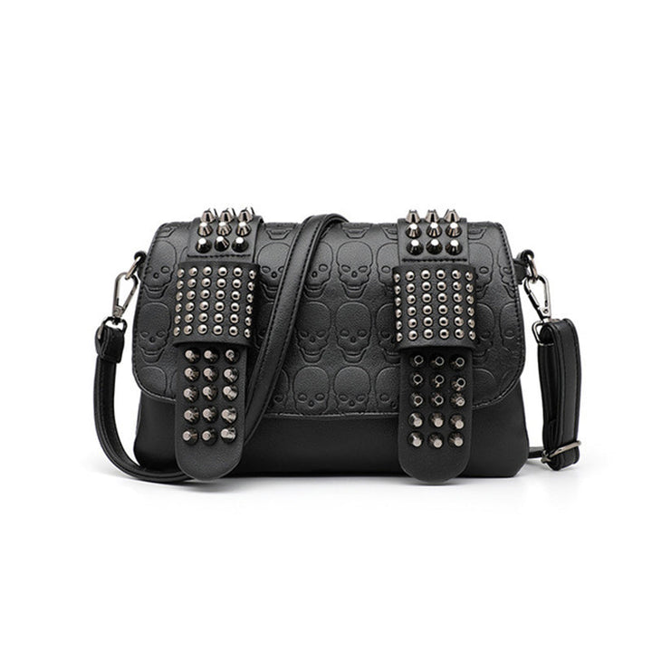 Sac à main femme noir rock avec détails métalliques, parfait pour un look original et tendance.