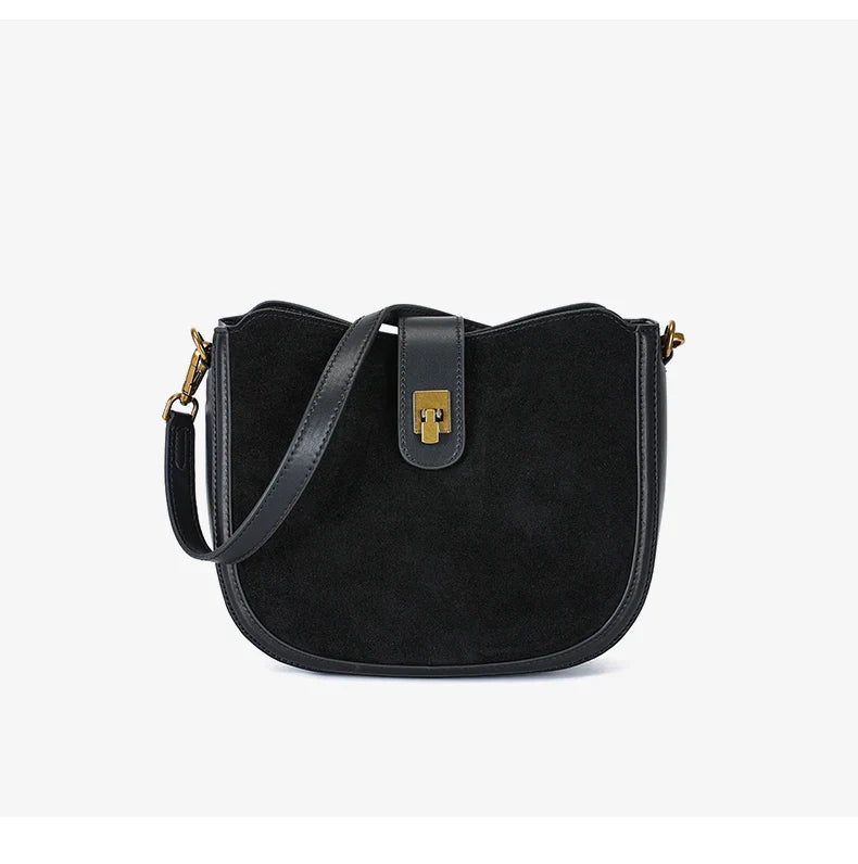 Sac en cuir polyvalent pour femmes, bandoulière réglable, idéal pour toutes occasions.