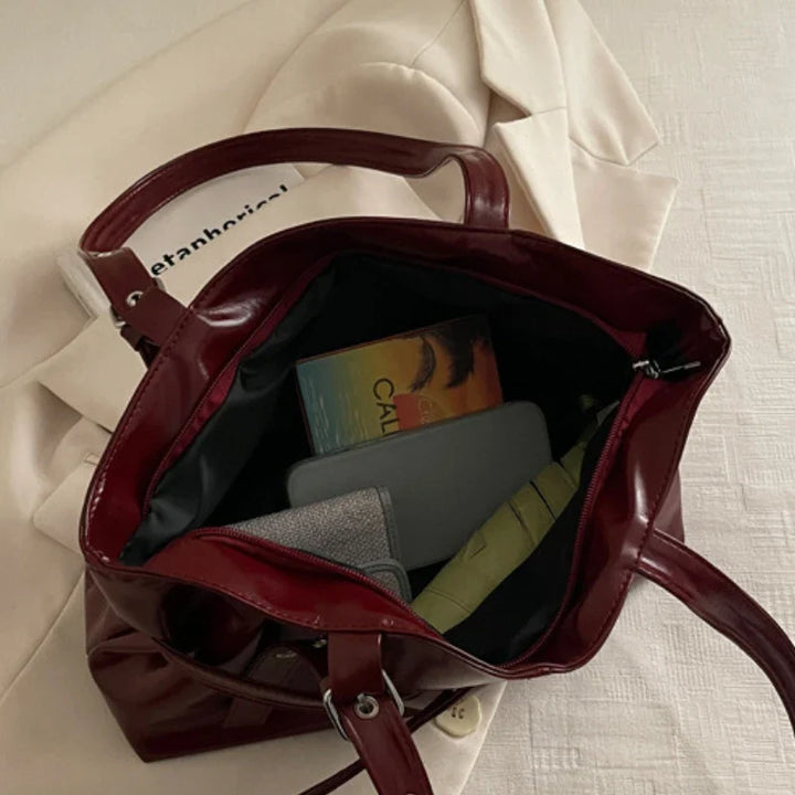 Sac à main blanc, moderne et épuré, en similicuir, sac porté épaule, pour femme.