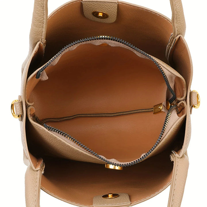 Magnifique sac à main femme marron, élégant et pratique avec bandoulière, parfait accessoire de mode.