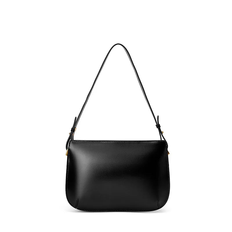 Sac bandoulière rouge en cuir véritable, sac chic et moderne pour femme, parfait pour toute occasion.