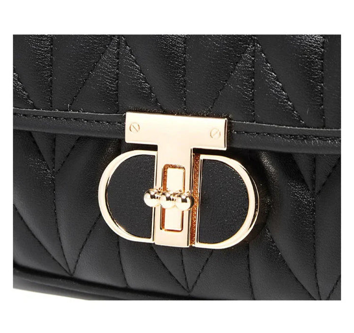 Sac élégant matelassé en cuir PU pour femme, noir, avec détails dorés de la bandoulière