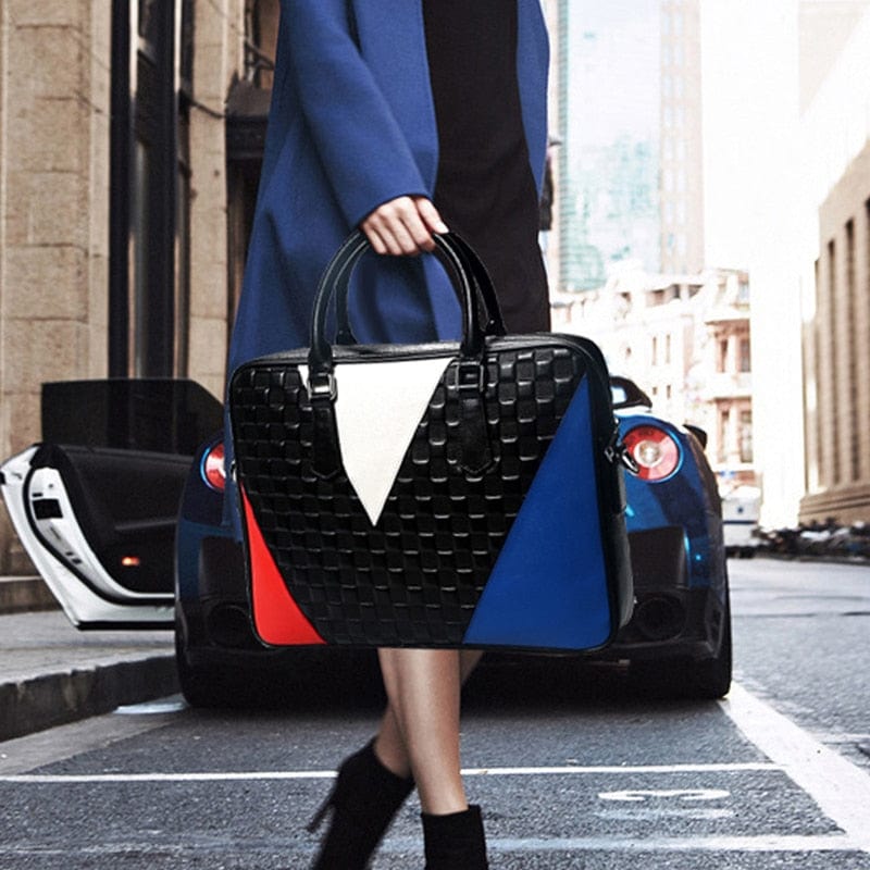 Sac ordinateur femme Yasmine en cuir élégant, idéal pour le travail et professionnel.