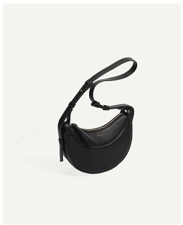Sac à main en cuir souple pour femme, confort et style. Accessoire mode pour toutes occasions.