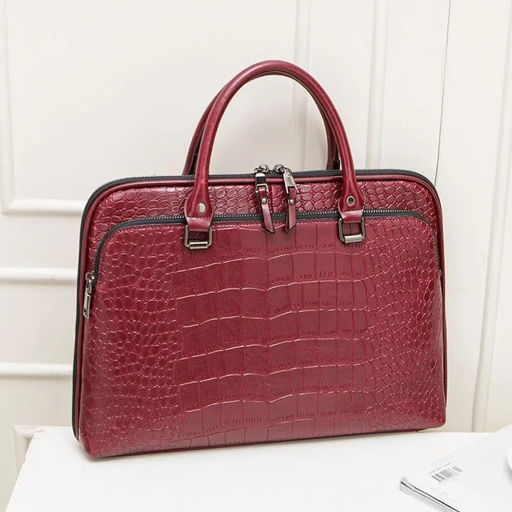 Maroquinerie: sac ordinateur Lily cuir cognac pour femme, porté épaule, style intemporel et fonctionnel