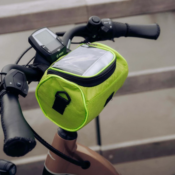 Sacoche vélo résistante avec écran tactile, noire, pour guidon. Imperméable, ajustable, idéale pour téléphone et objets.