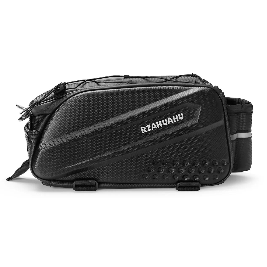 "Sacoche vélo rigide 25L imperméable, fixée sur porte-bagages, idéale cyclotourisme et trajets urbains, polyester résistant."