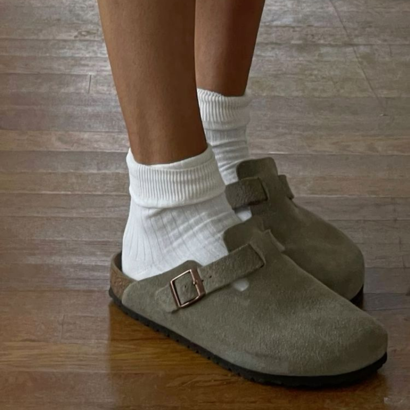 Sandales Boston unisexes idéales pour l'automne, alliant chaleur, élégance et confort pour tous.