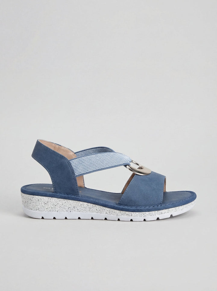 Sandales femme confortables à boucle, idéales pour l'été et la marche. Confort quotidien garanti.