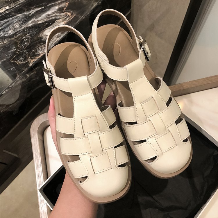 "Sandales confortables pour femmes, élégantes, vues du dessus avec sangle ajustable et semelle intérieure douce."
