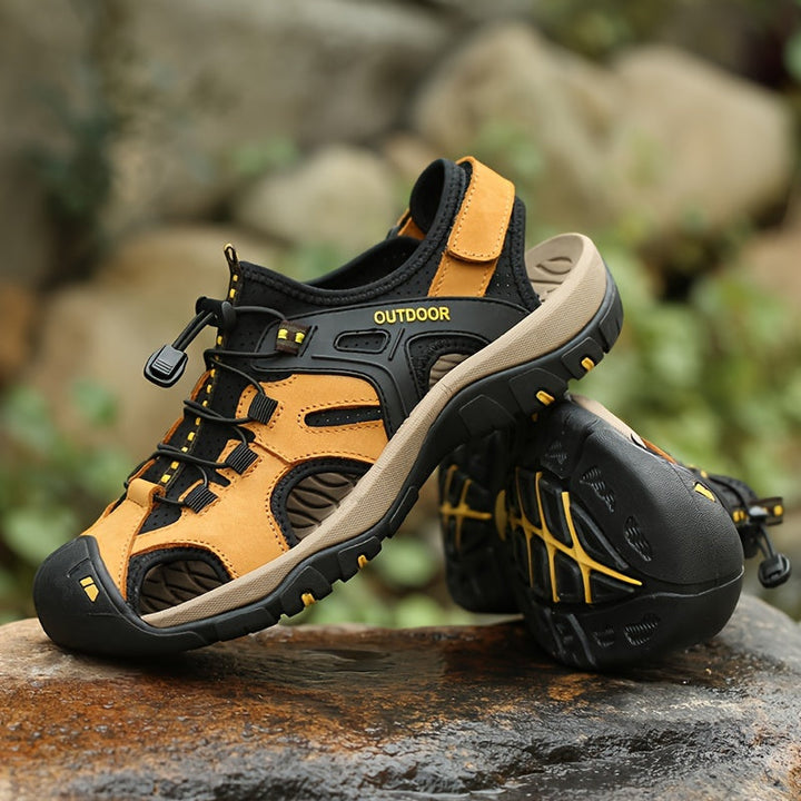 Sandales homme en cuir pour montagne, parfaites pour l'été et les activités de plein air.