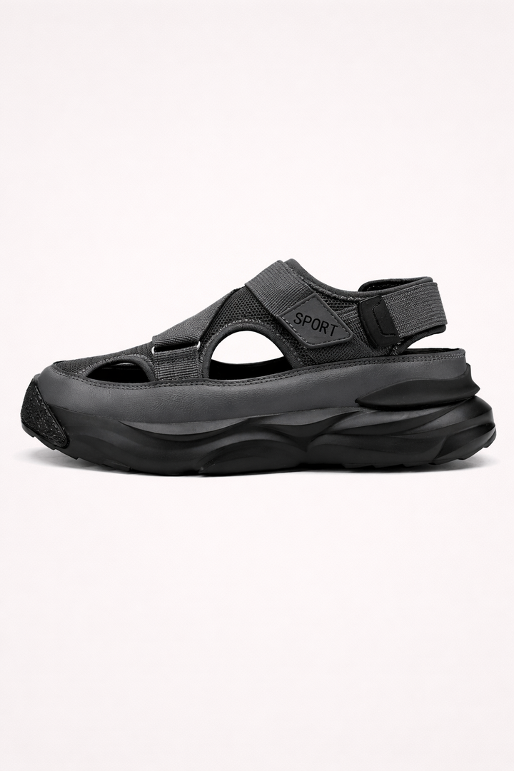 Sandales de sport robustes pour hommes avec semelles épaisses, idéales pour la marche et le plein air en été.