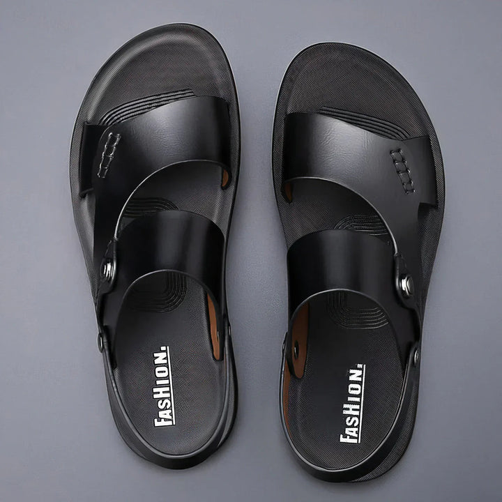 "Sandales d'été pour hommes noires, confortables avec bout ouvert et sangles réglables, idéales pour la plage."