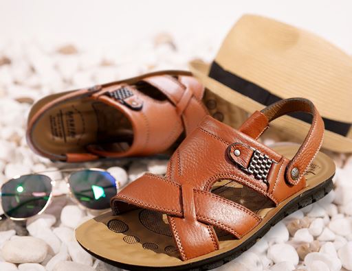 "Sandales en cuir pour homme, orthopédiques et réglables, design élégant et lanières en cuir marron brun"
